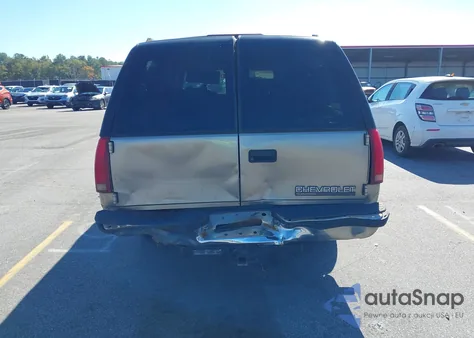 1999 Chevrolet Suburban 1500 Lt z USA, uszkodzony, nr VIN 3GNEC16R9XG102418